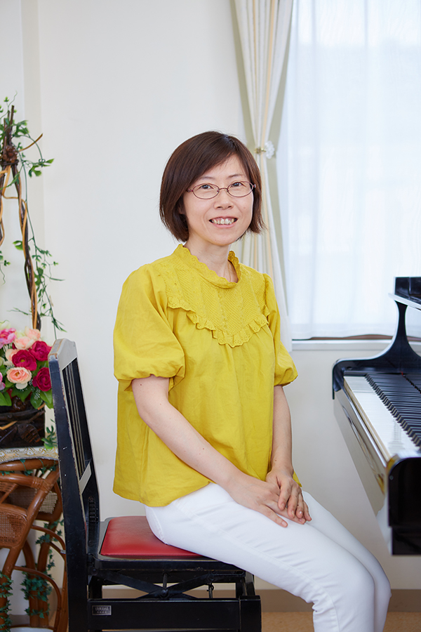 井上 麻里子